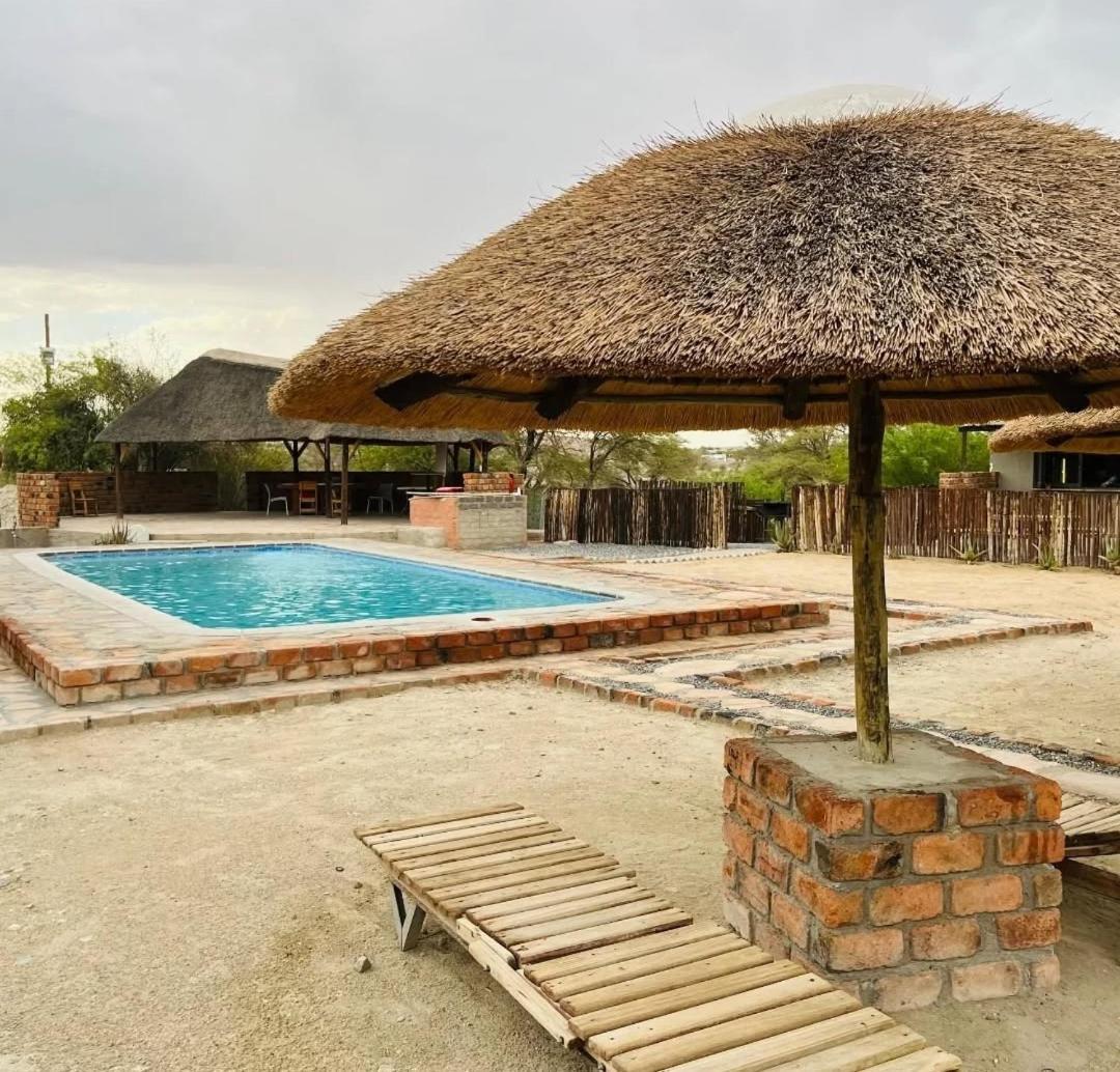 Issa Guesthouse Usakos Exterior photo
